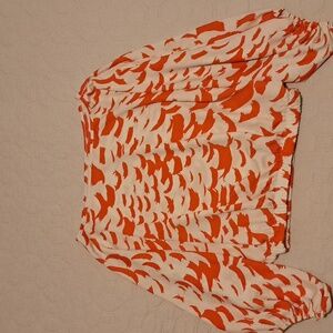 Tyche bubble sleeve top